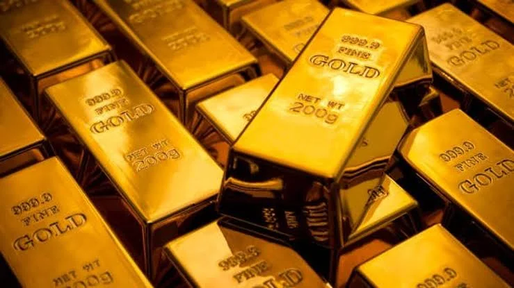 Gold Slips Below Rs 1.42 Lakh: Is the Rally Cooling?